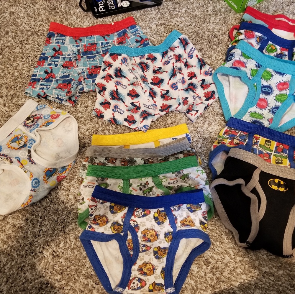 BOYS 12 PIECE UNDERWEAR LOT SIZE 4T